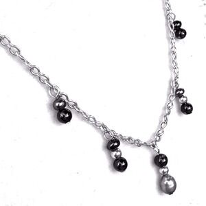 Sterling Silver Garnet Grey Pearl Station Necklace 925 Figure 8 Chain 16 Inch